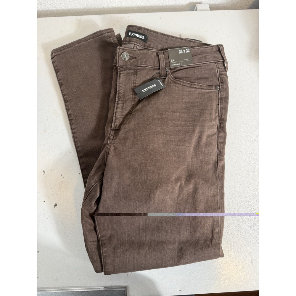 NEW Express Men's Slim Comfort Waist Hyper Stretch Chino Size: 36W x 32L